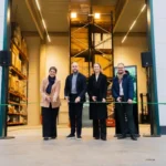 Ahorns neues Logistikzentrum bei Eröffnung